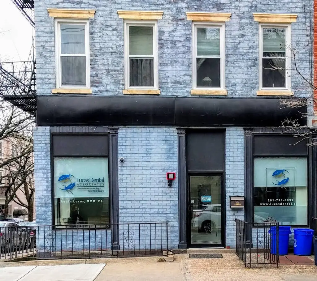 Lucas Dental Associates