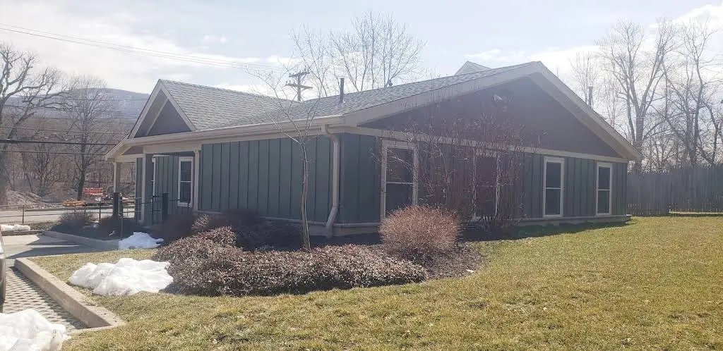 Mountainview Dental - Professional dental clinic exterior with modern facilities