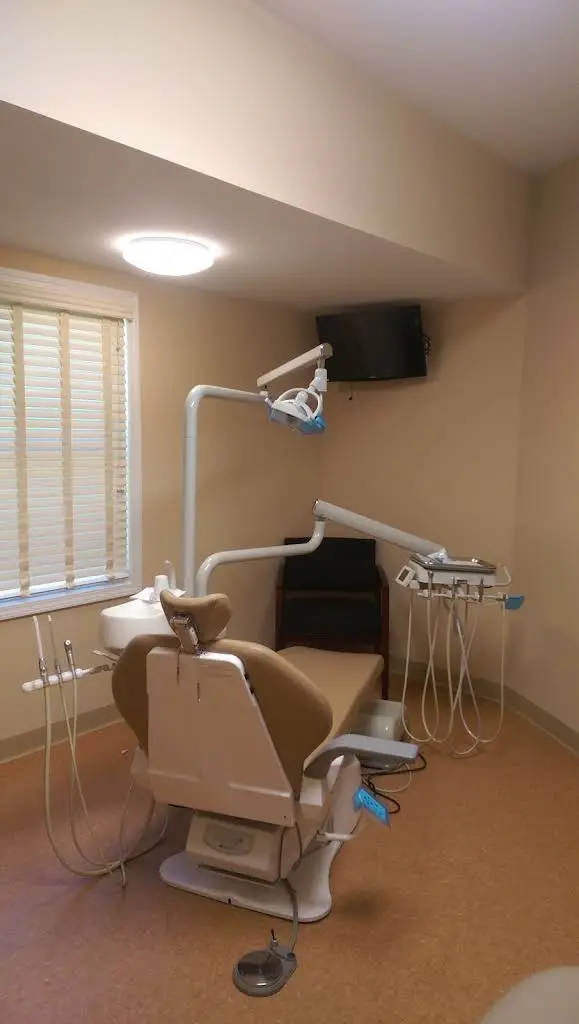 Seema Narang Cosmetic and Family Dentistry