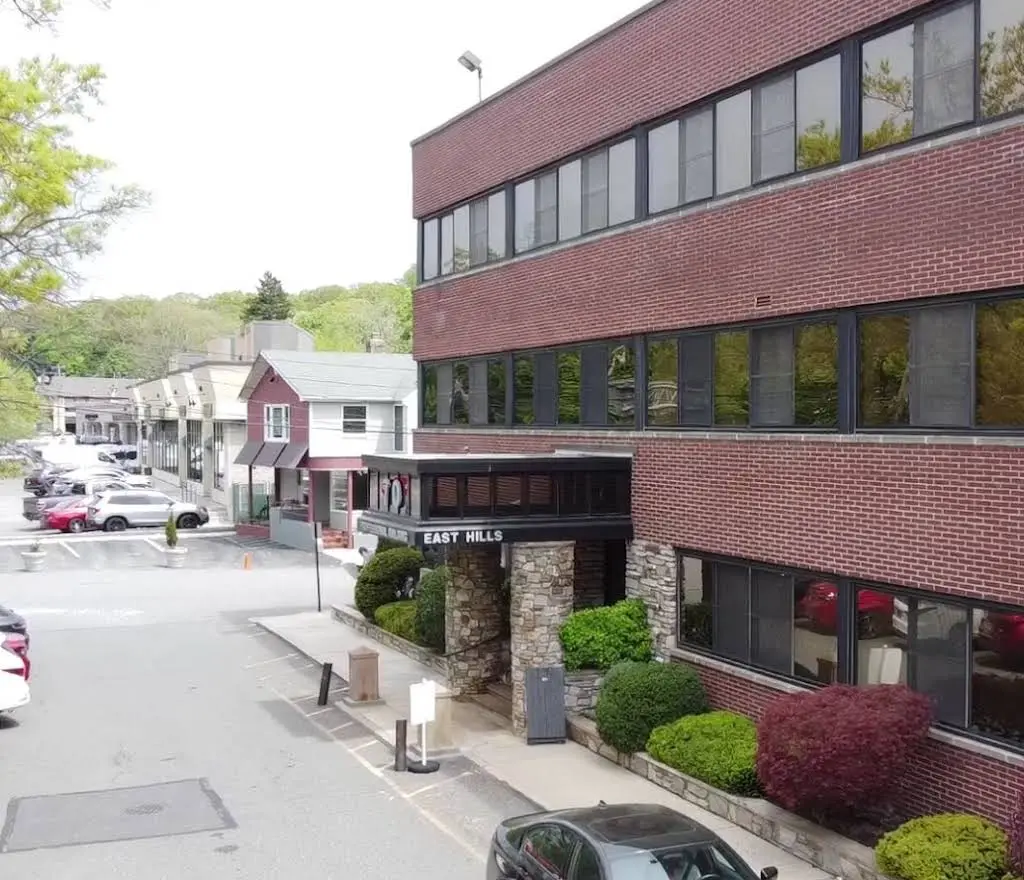 Jutkowitz Periodontics & Implantology Roslyn