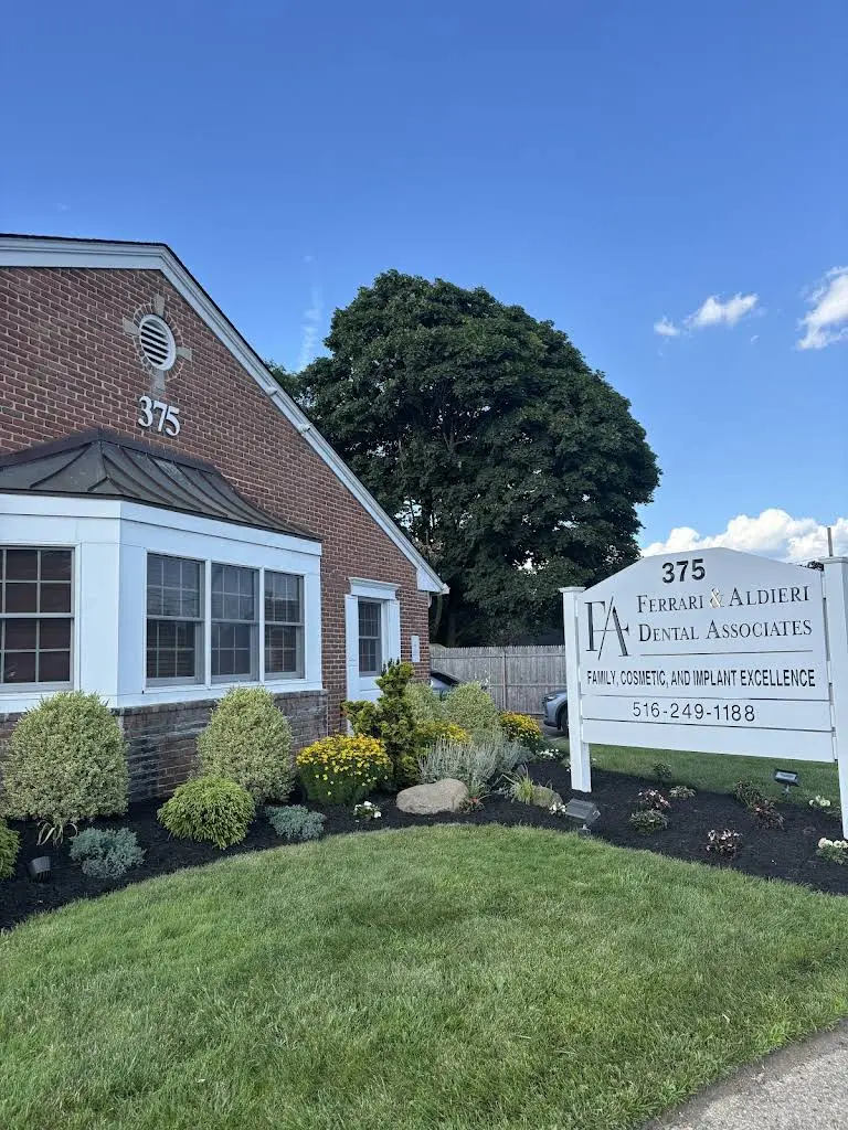 Ferrari & Aldieri Dental Associates - Professional dental clinic exterior with modern facilities