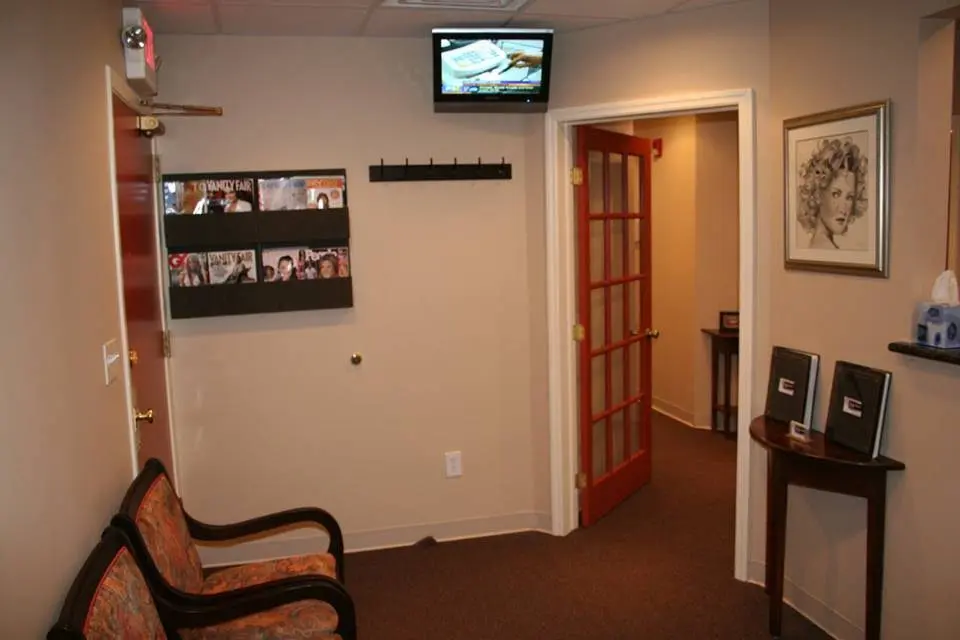 The Dental Design Center - Cosmetic, Implant & General Dentistry