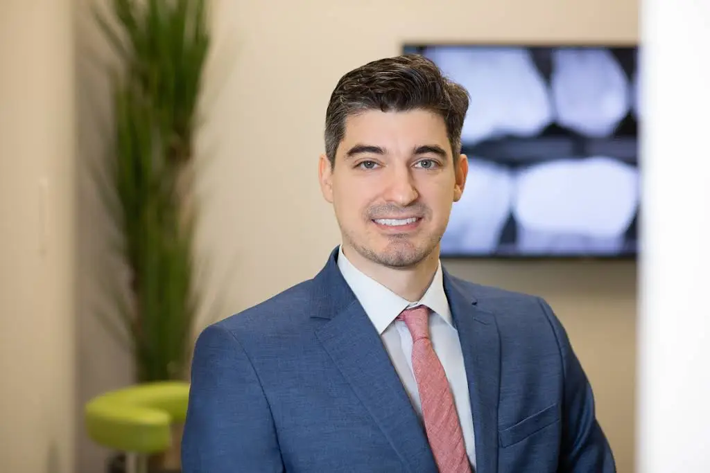 Glastein & Palacio Dental Group