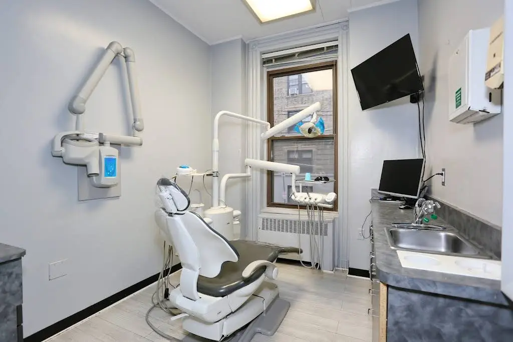Strong Roots Dental PC - Professional dental clinic exterior with modern facilities