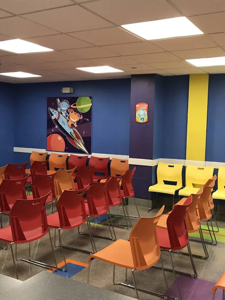 Dentistry For Children - Professional dental clinic exterior with modern facilities