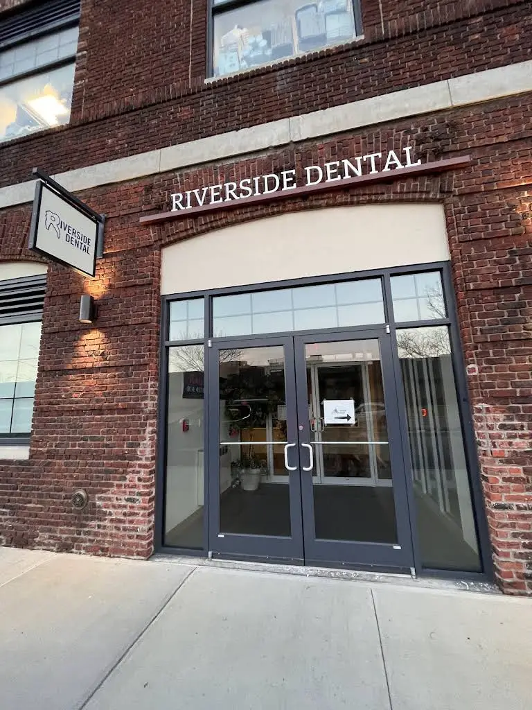 Riverside Dental - Professional dental clinic exterior with modern facilities
