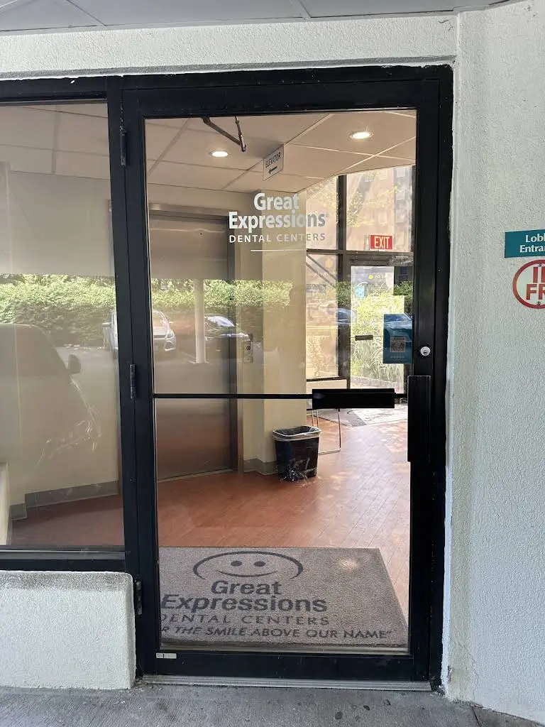 Great Expressions Dental Centers - Westchester