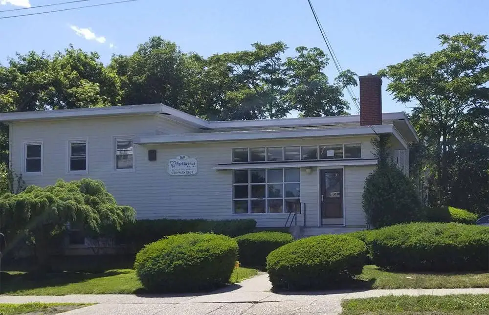 Yonkers Dental Implants Center - Professional dental clinic exterior with modern facilities