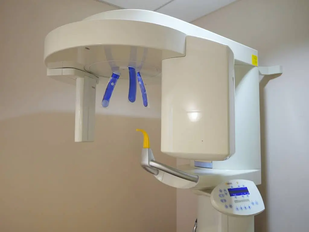 Central Avenue Dental Arts: Dr. Ira A. Levine, DDS, MAGD