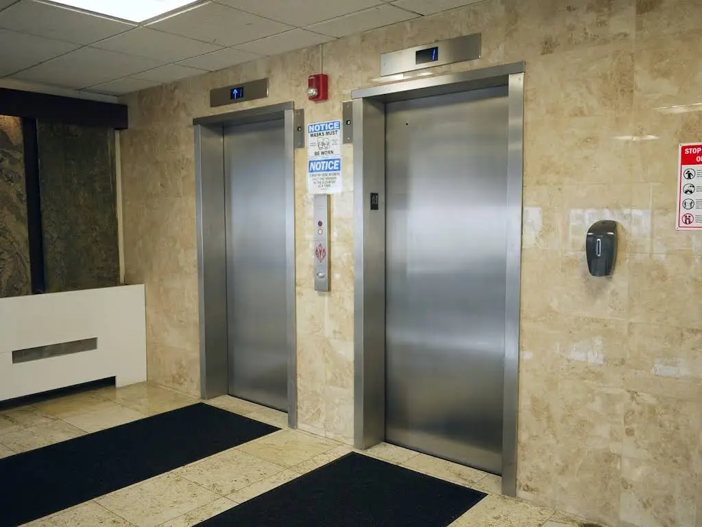 Central Avenue Dental Arts: Dr. Ira A. Levine, DDS, MAGD