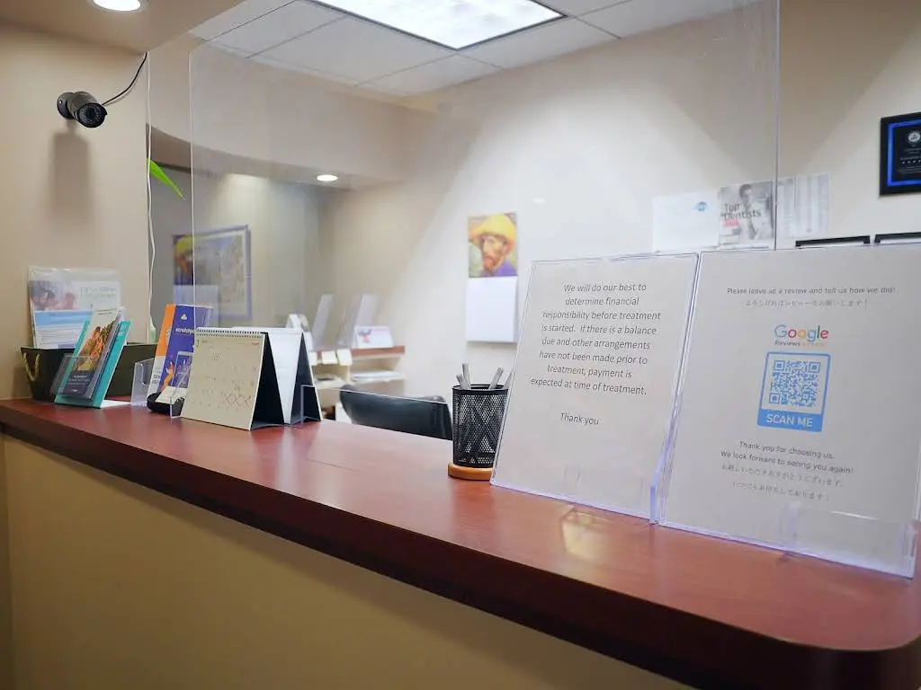 Central Avenue Dental Arts: Dr. Ira A. Levine, DDS, MAGD