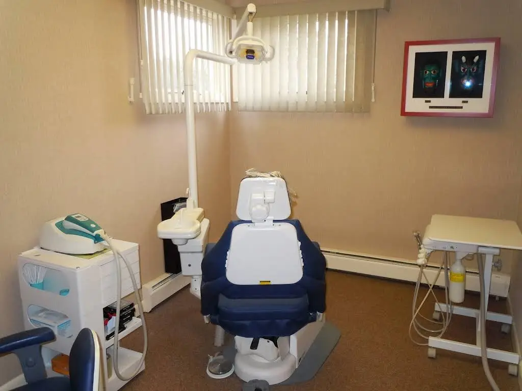 Pleasantville Dental Associates - Professional dental clinic exterior with modern facilities