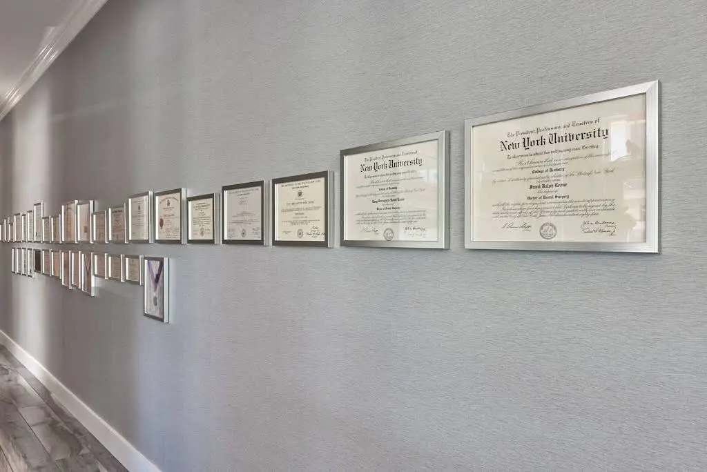 Leone Dental Group