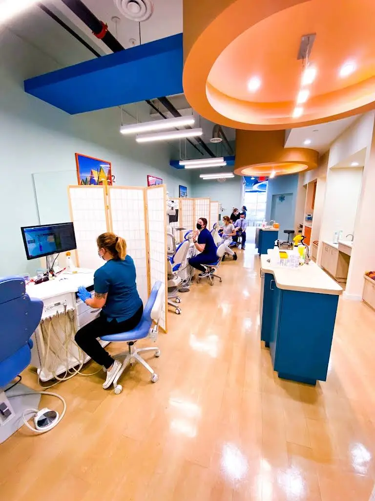 Brite Orthodontics - Professional dental clinic exterior with modern facilities