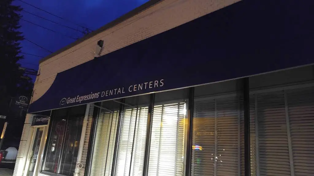 Great Expressions Dental Centers - Professional dental clinic exterior with modern facilities