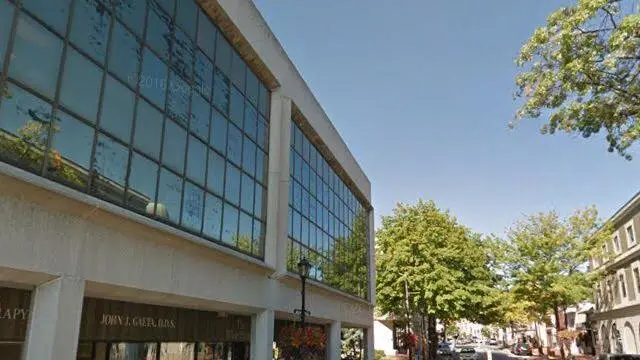 Robert E Friedman DDS PC - Professional dental clinic exterior with modern facilities