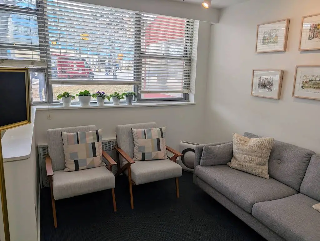 Riverdale Prosthodontics - Professional dental clinic exterior with modern facilities