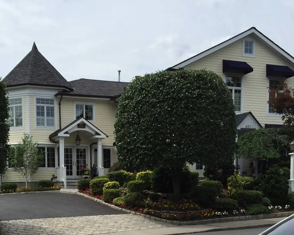 Tornatore Family Dental - Professional dental clinic exterior with modern facilities