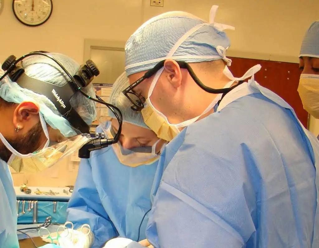 Yorktown Oral & Maxillofacial Surgery - Professional dental clinic exterior with modern facilities