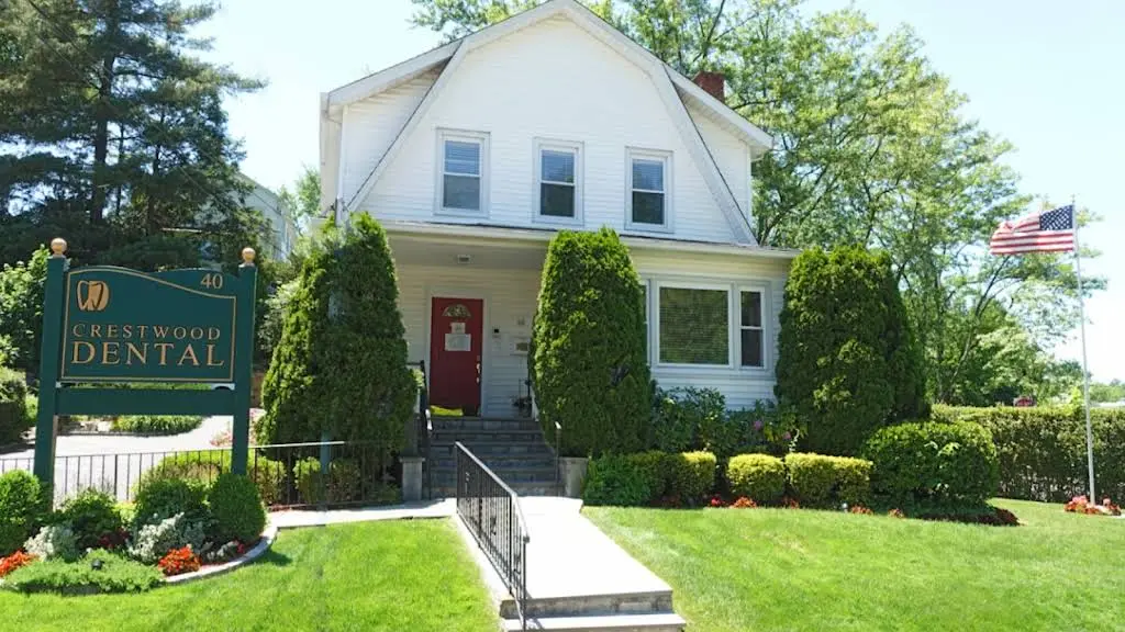 Crestwood Dental