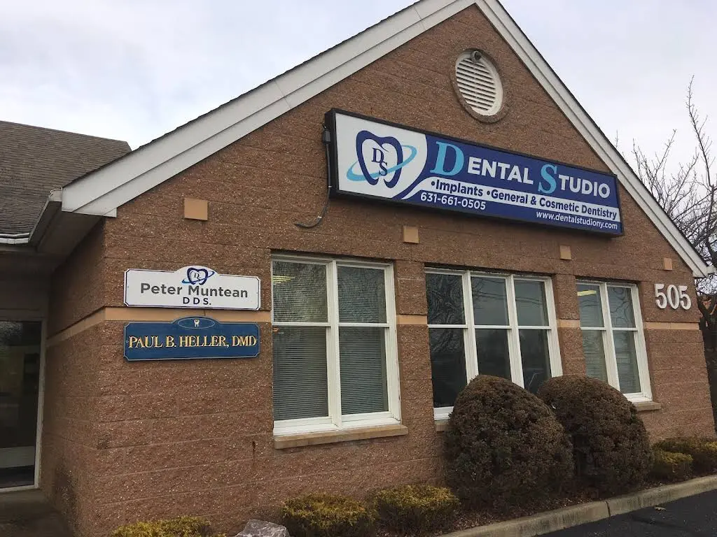 Peter Muntean DDS, PC / Dental Studio