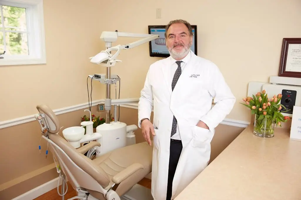 Somers Dental Care - Professional dental clinic exterior with modern facilities