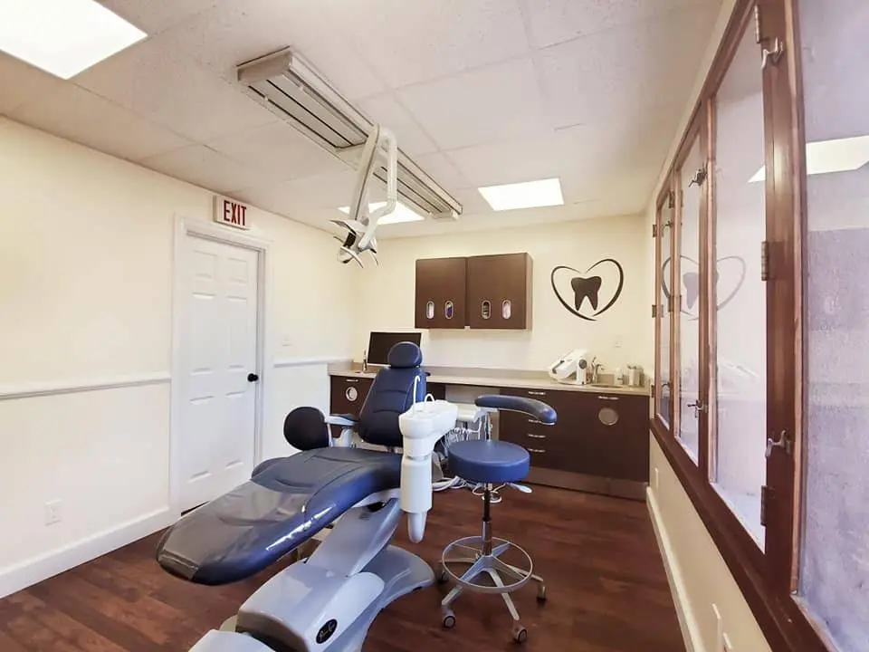 Billings Dental Care - Professional dental clinic exterior with modern facilities