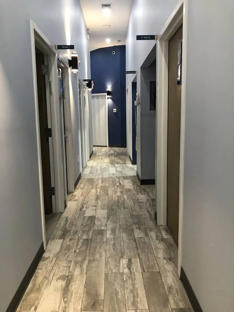 Bayshore Family Dental - Professional dental clinic exterior with modern facilities