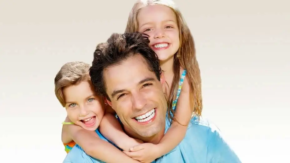 Evergreen Family Dental Care - Professional dental clinic exterior with modern facilities