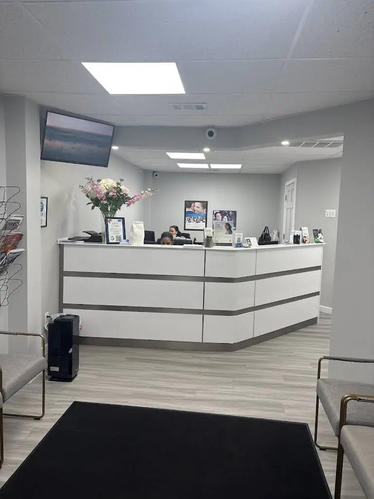 Commack Dental Design