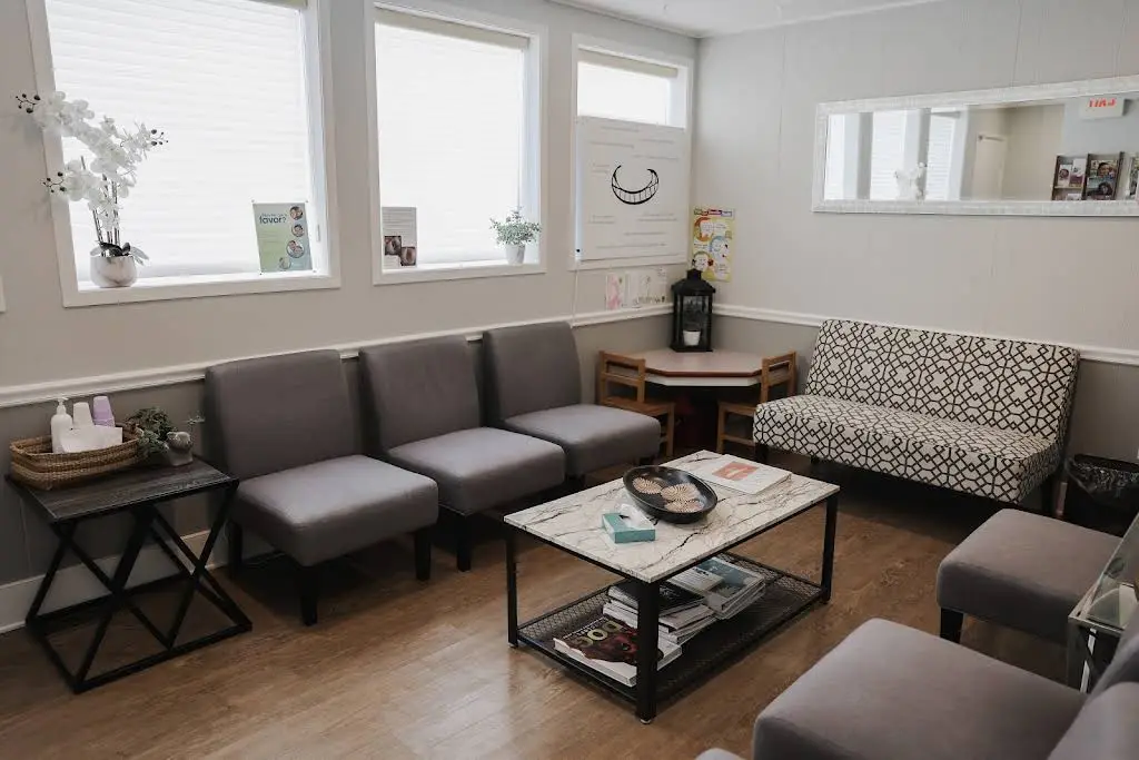 Danbury Smiles - George L Landress, DDS, MAGD