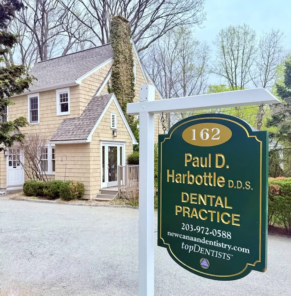 New Canaan Dentistry - Professional dental clinic exterior with modern facilities
