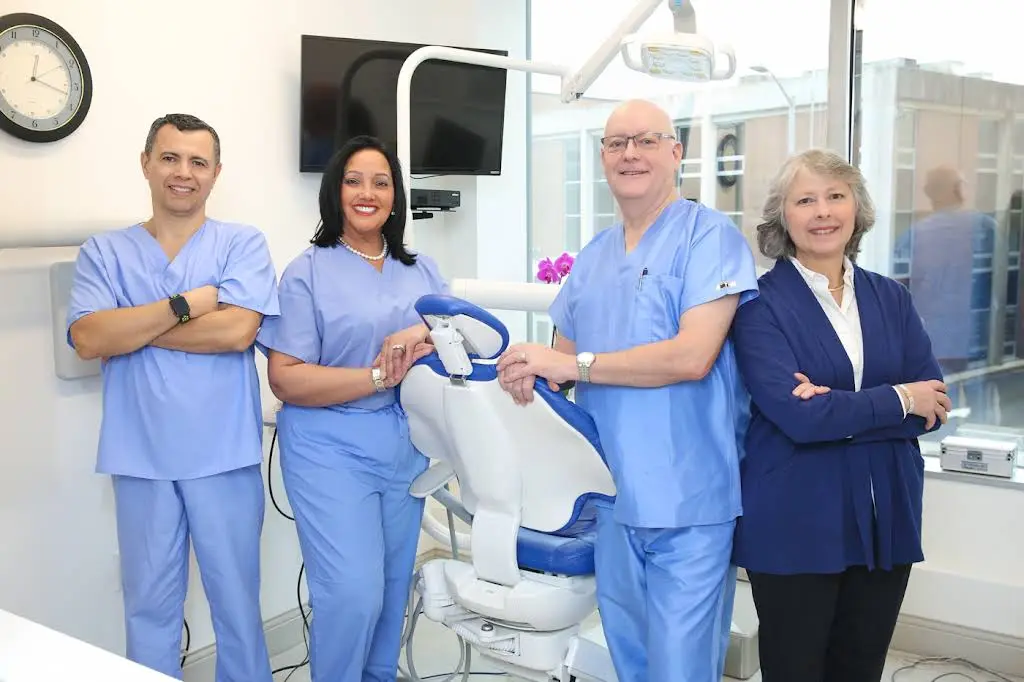 Mondovi Dental