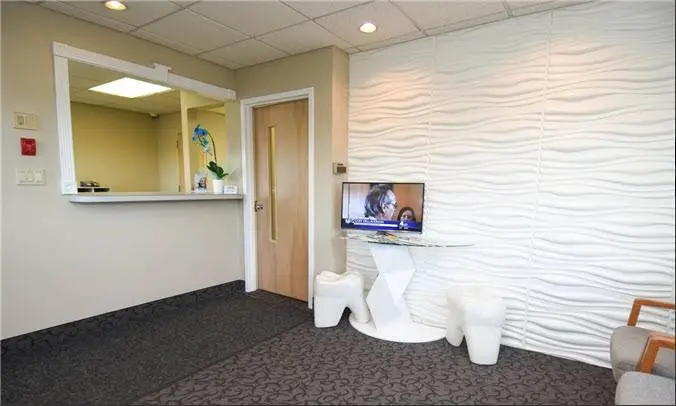 Sunrise Dental Service