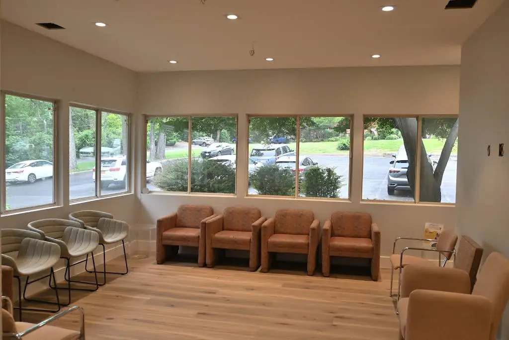 Straight Set Orthodontics - Hauppauge