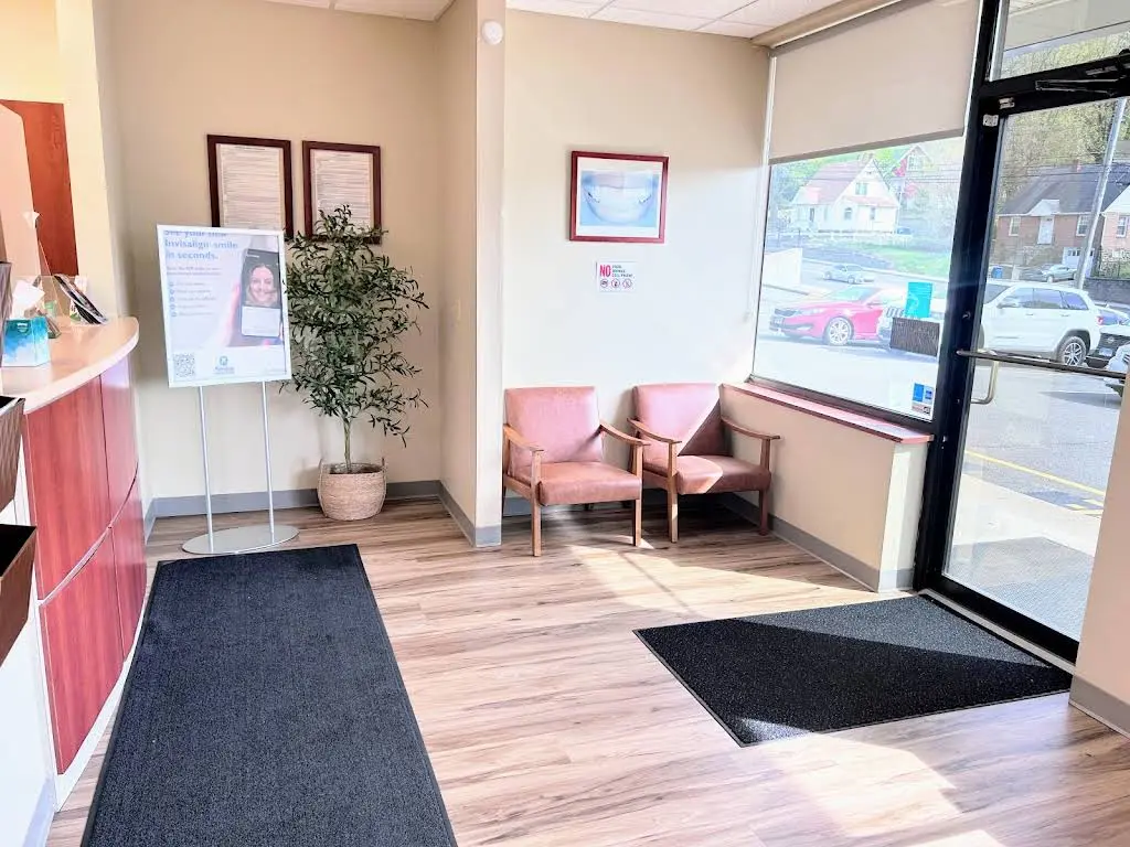 Waterbury Dental Care - Professional dental clinic exterior with modern facilities