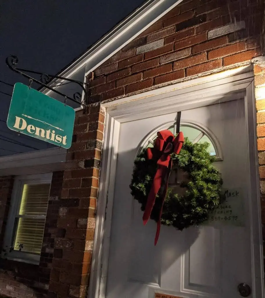 Collins Road Family Dental