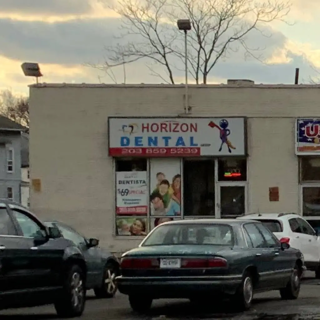 Horizon Dental Group - Professional dental clinic exterior with modern facilities