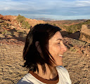 Lori R