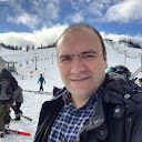 Mo Hakakian