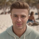 Eli Wood