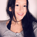 Selena Flores
