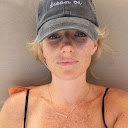 Melanee Derenzy