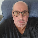 Robert Fernandez