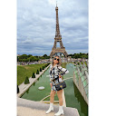 Dianne R